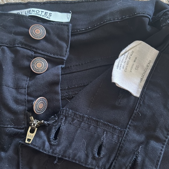 High waist black shorts - Picture 2 of 3